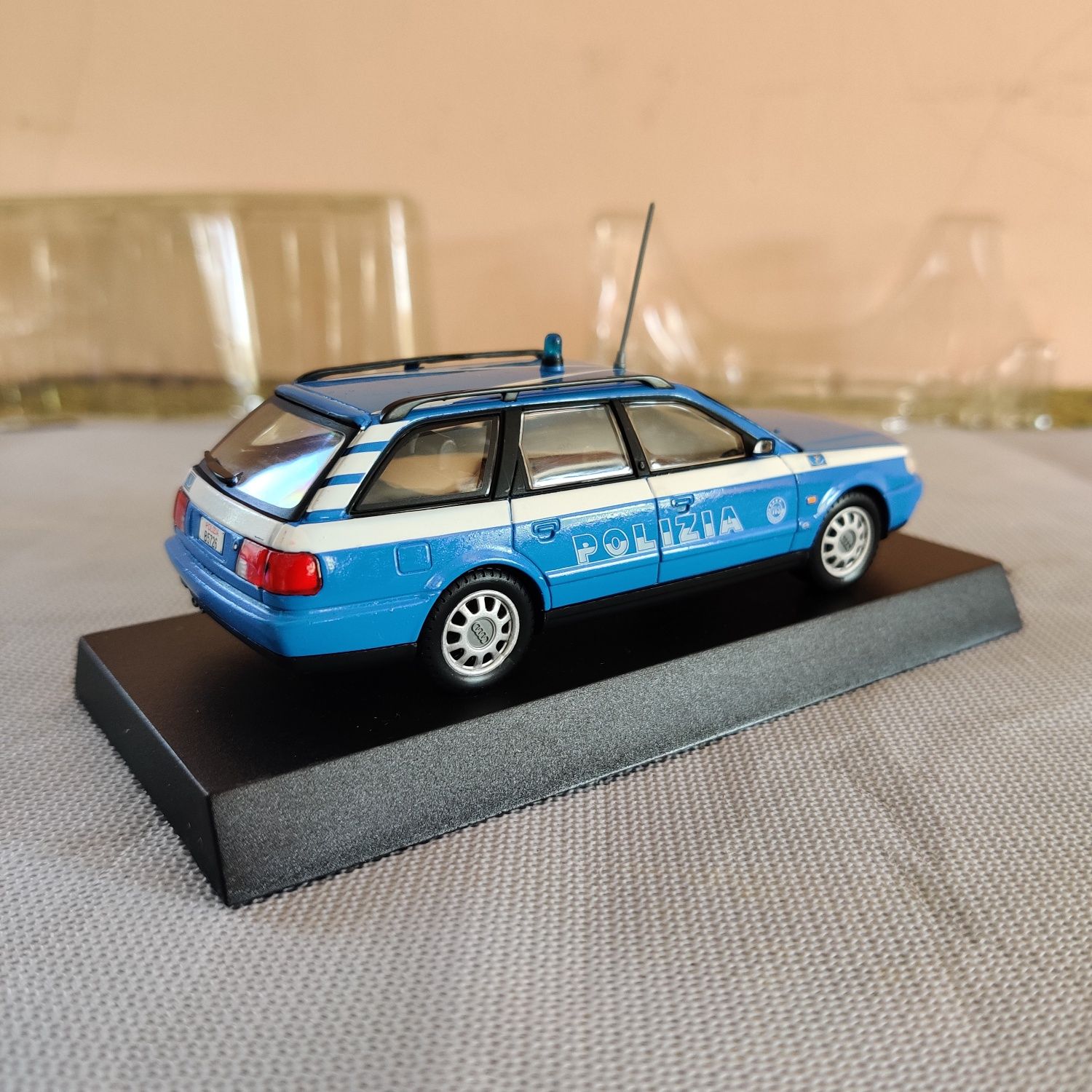 1:43 1996 Audi A6 C4 Avant 2.0 Quattro Polizia Di Stato DeAgostini