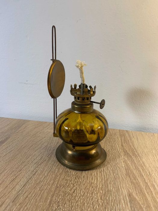 mała lampka naftowa , nowa
