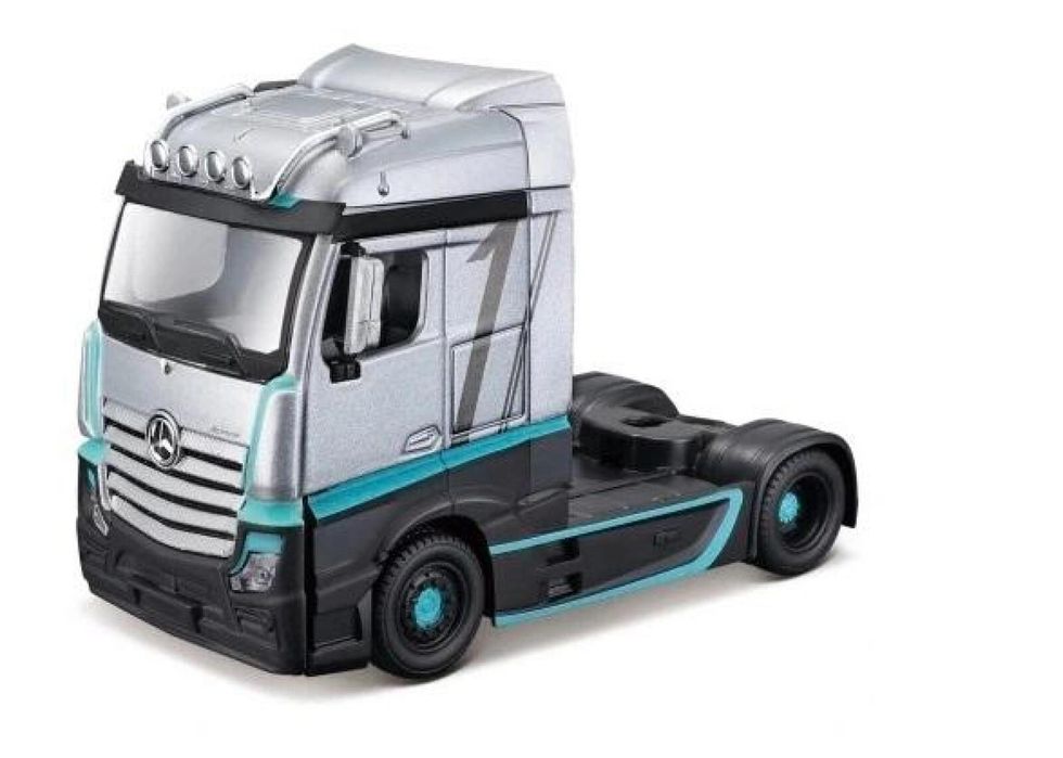 Mercedes Actros GigaSpace 1:43 BBURAGO pudełko,137x183 mm
