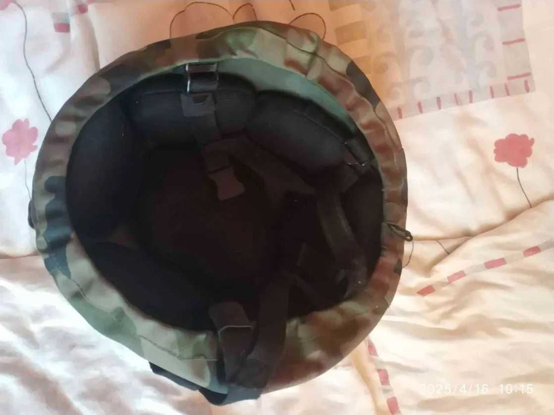 Replika hełmu MICH2000 + pokrowiec wz. 93 "pantera leśna"