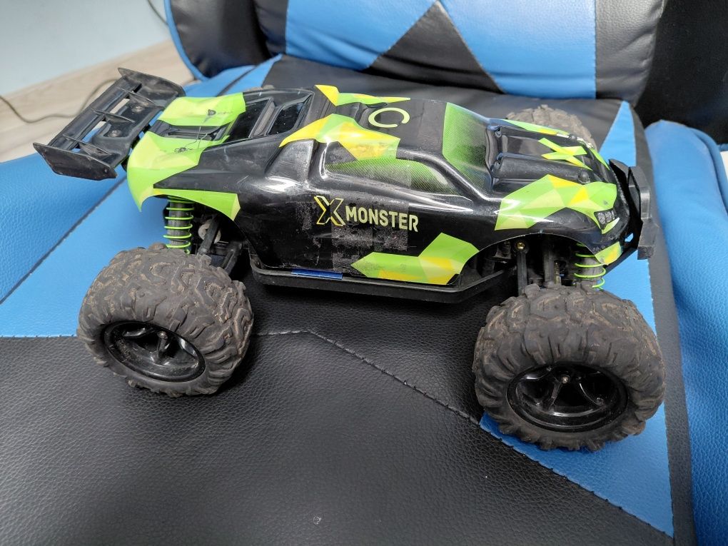 Samochód zdalnie sterowany overmax x monster 3.0