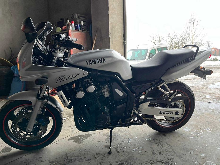 Yamaha Fazer FZS 600