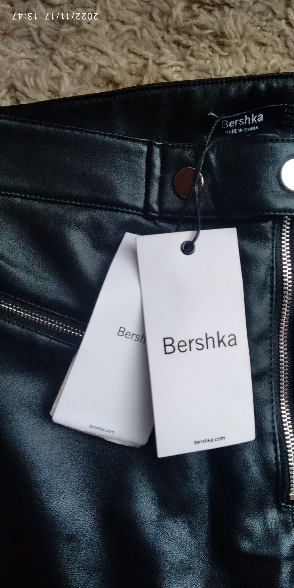 Брюки лосины экокожа Bershka 46 размер