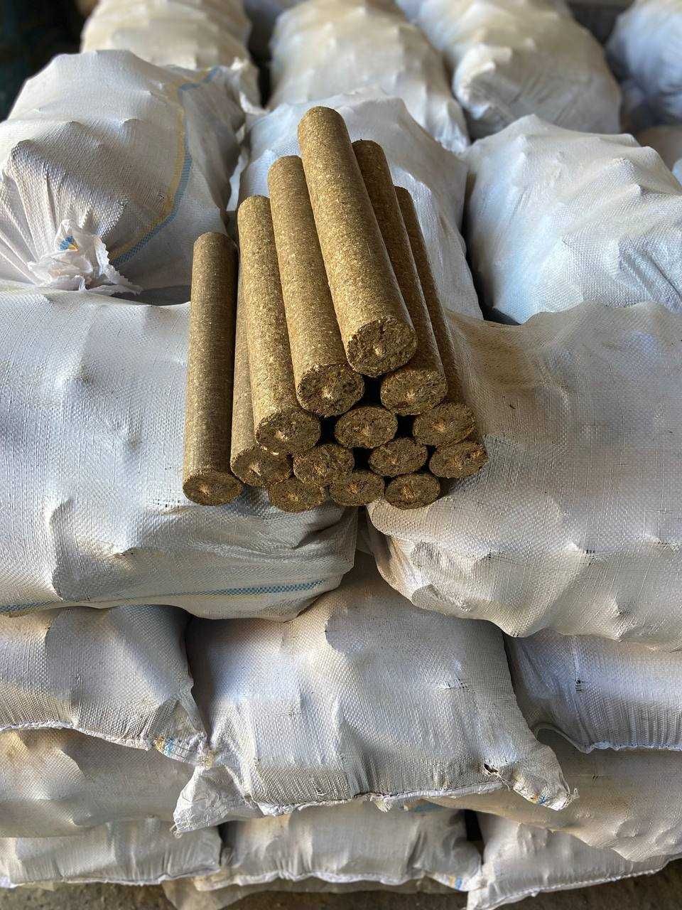 Брикети з деревини/лушпиння соняшника/PINI KAY/RUF/NESTRO/Руф/ПініКей/