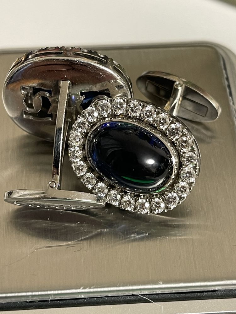 Золотые запонки Cartier