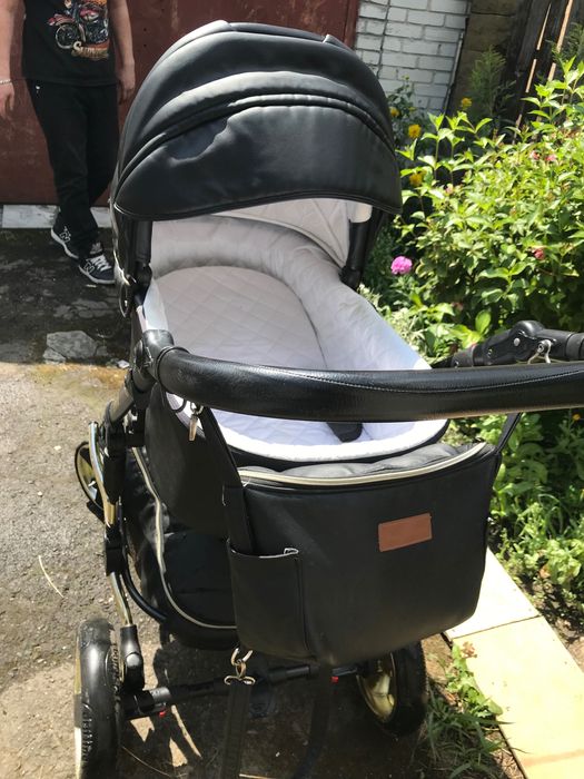 Коляска,візочок,люлька