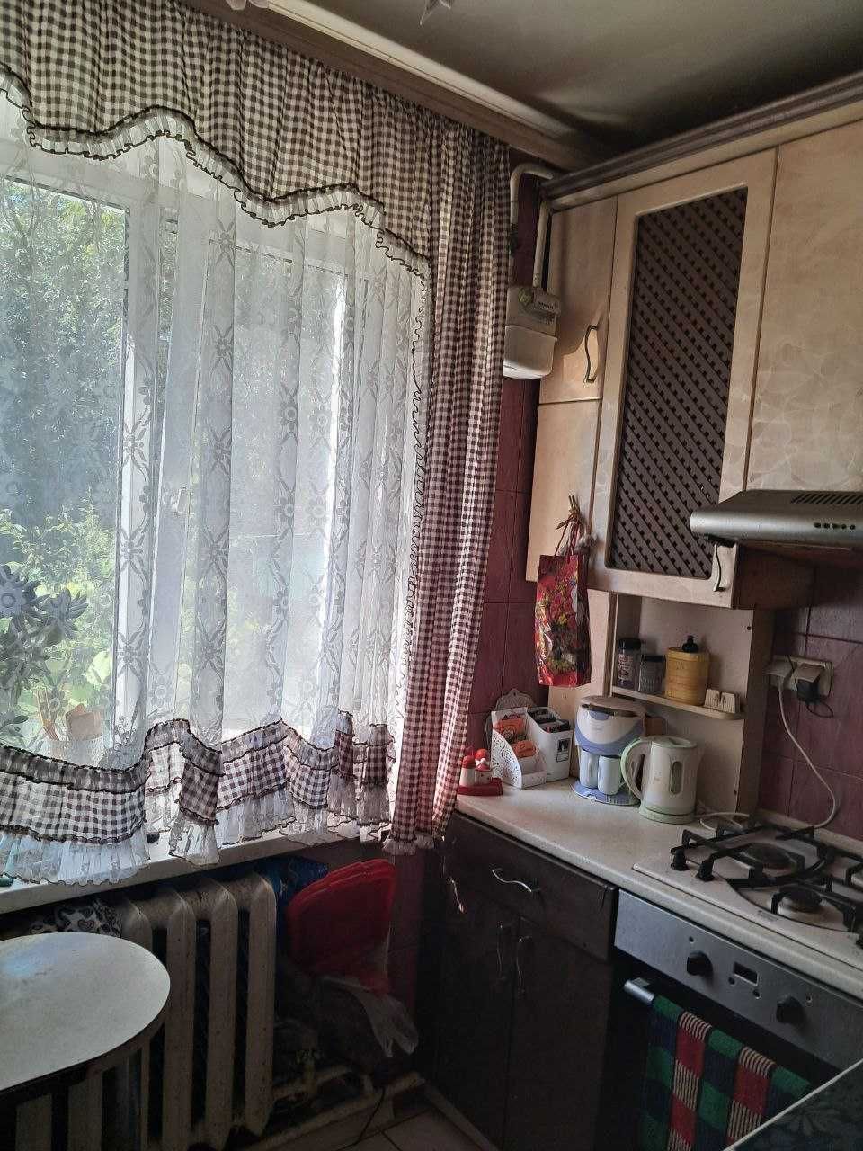 Продається, або ж міняється на 1-кімнатну з доплатою
