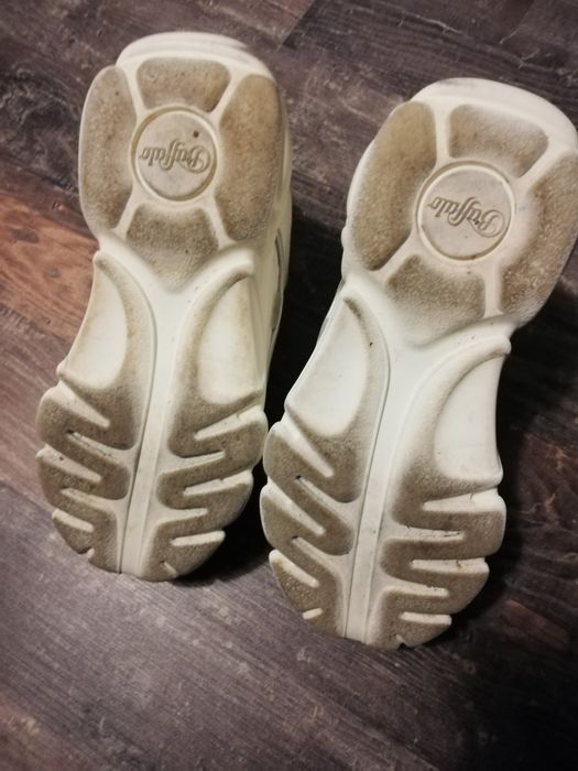 Ténis Buffalo Tamanho 37