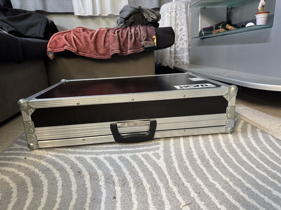 Case Thon Effect case para line 6 Helix