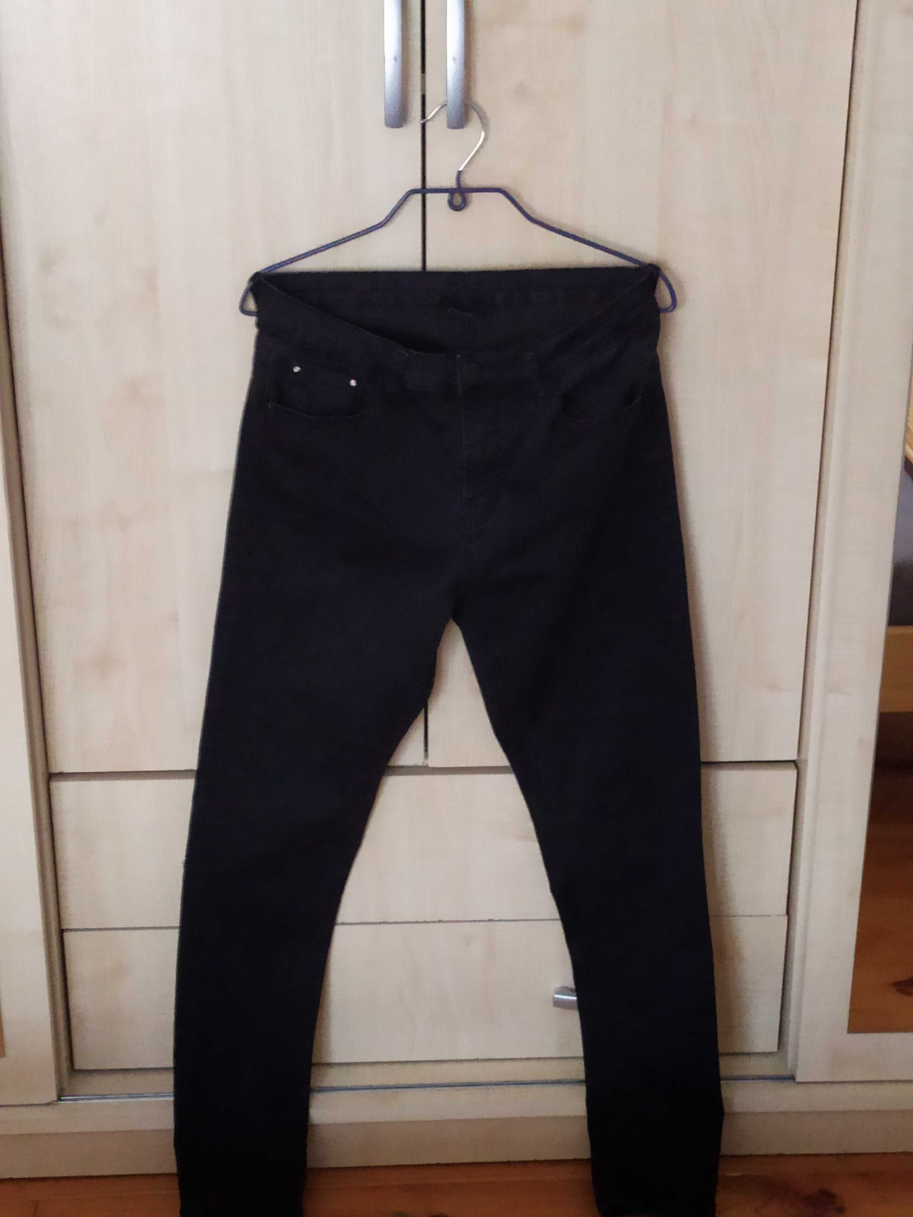Spodnie damskie czarne jeansy rozmiar 30