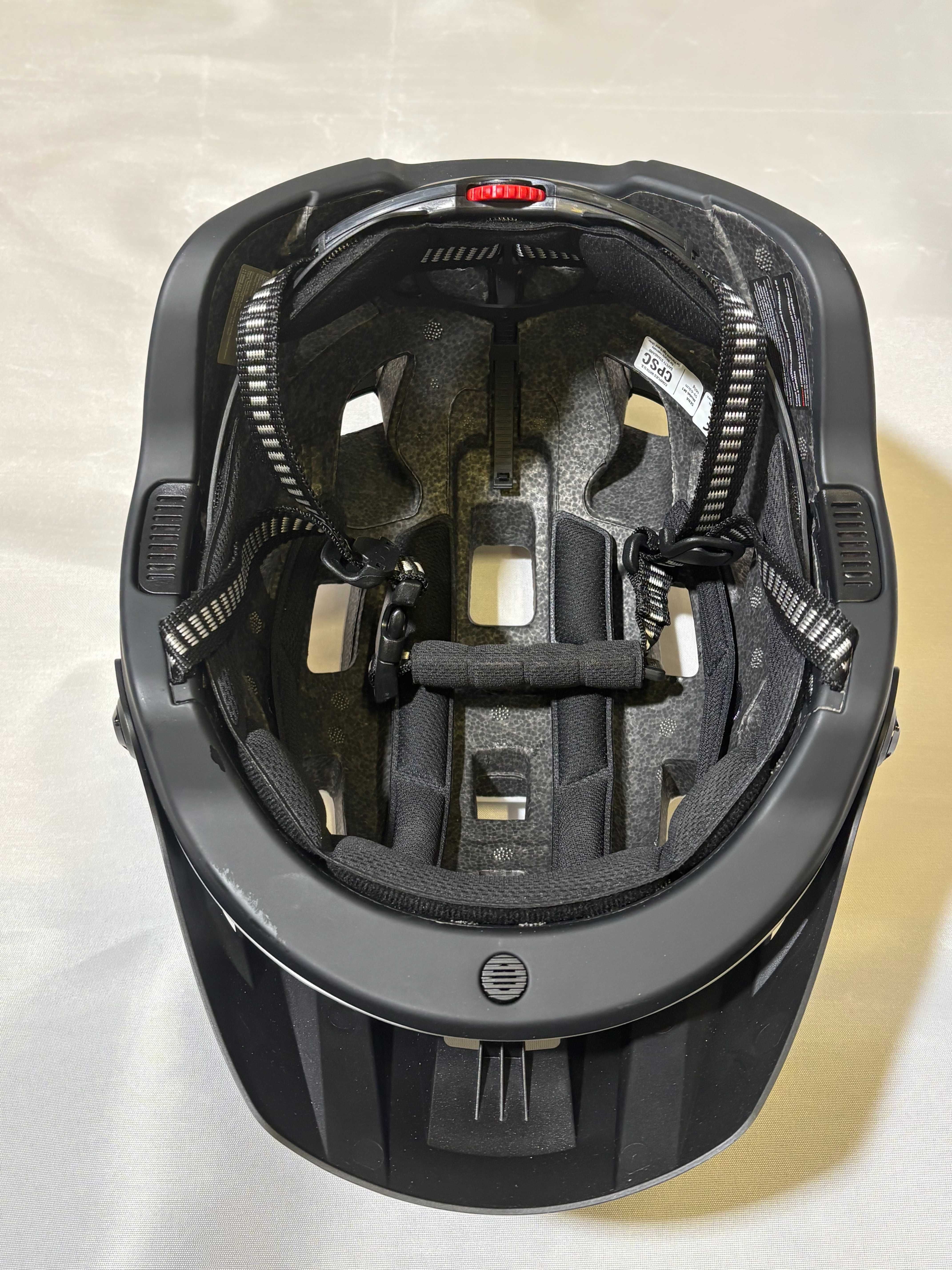 Kask rowerowy Sena M1 rozmiar L (59-63cm) INTERKOM, LED!