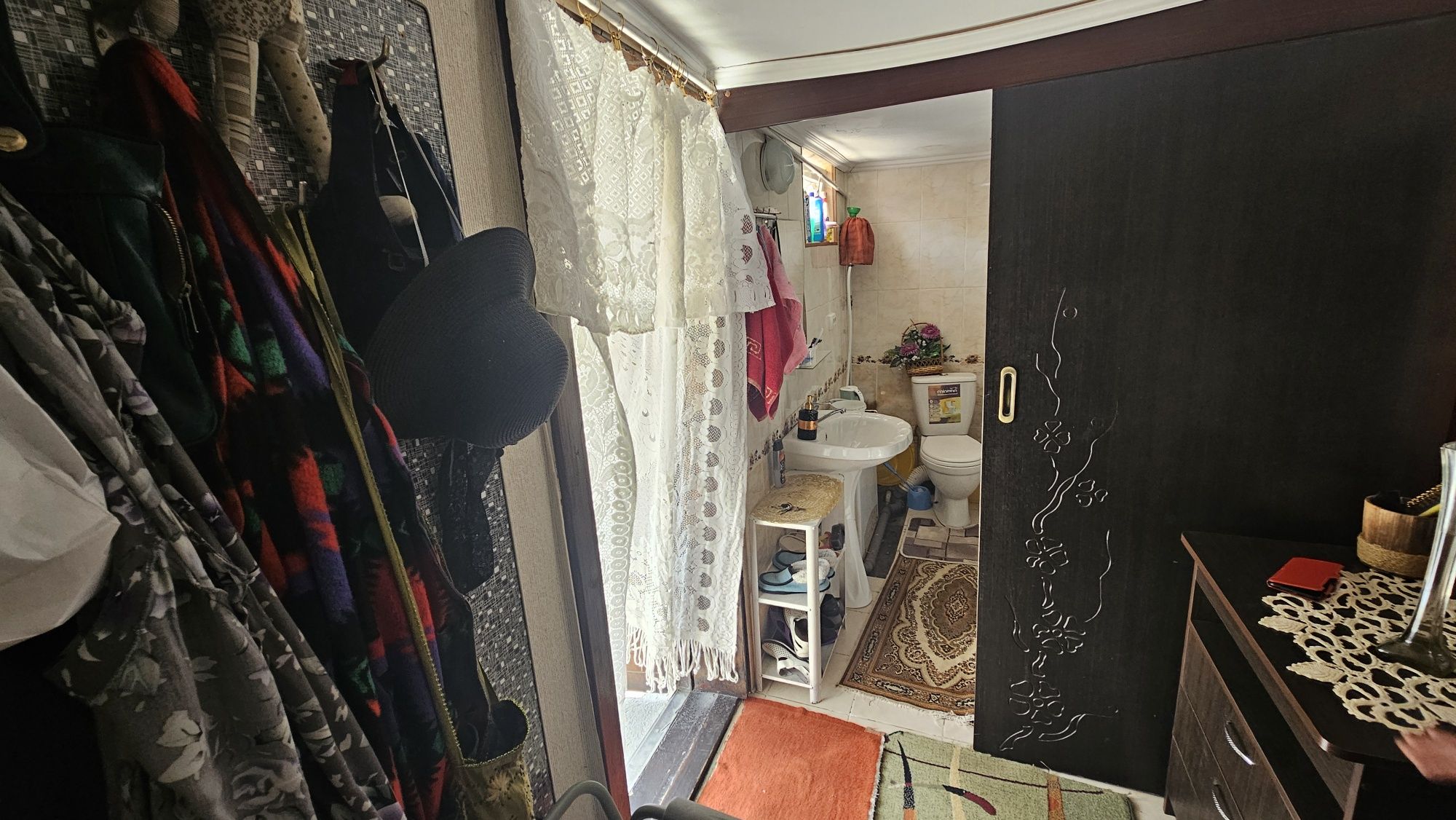 Продам півбудинку біля Фортечного суду