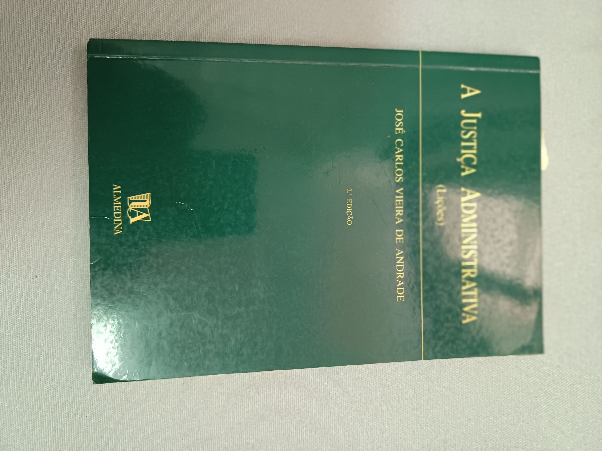 Livros de direito
