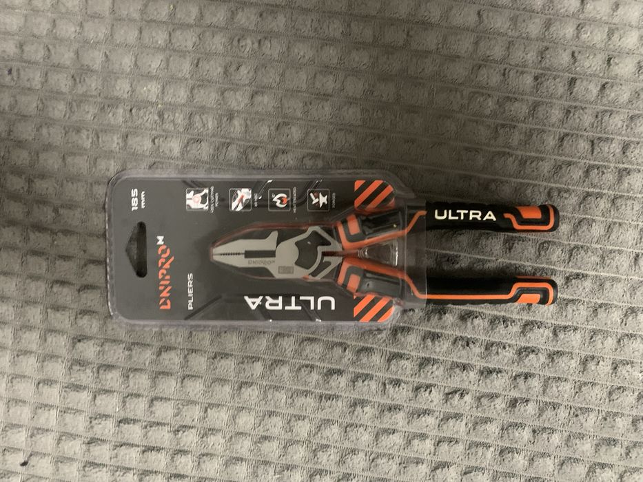 Dnipro M Pliers — плоскогубцы