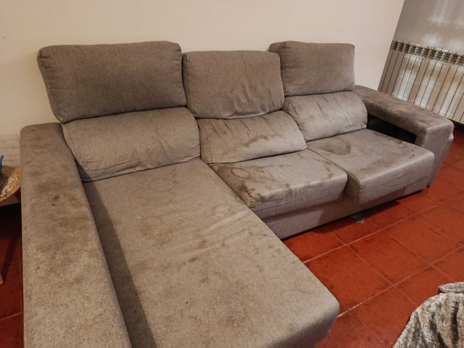 Sofá chaise long
