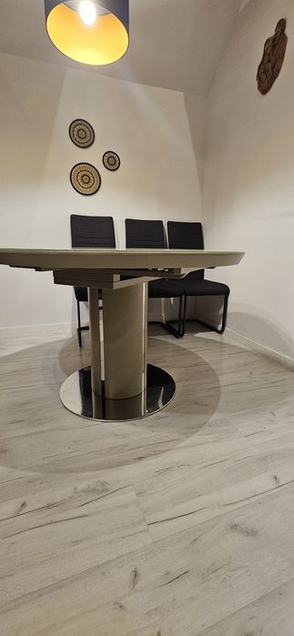 Stół okrągły solidny rozkładany 120 160