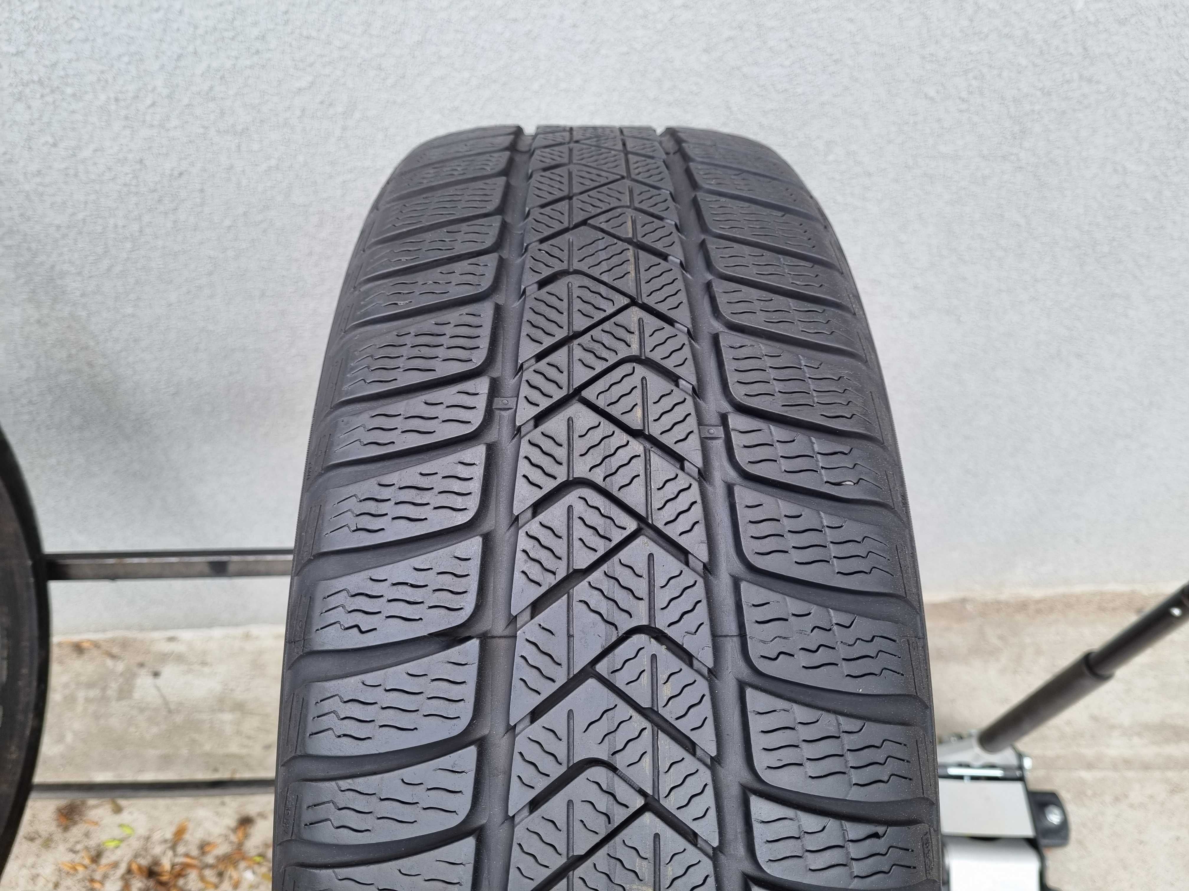 225/55/17 97H Pirelli Sotto Zero 3 *MO