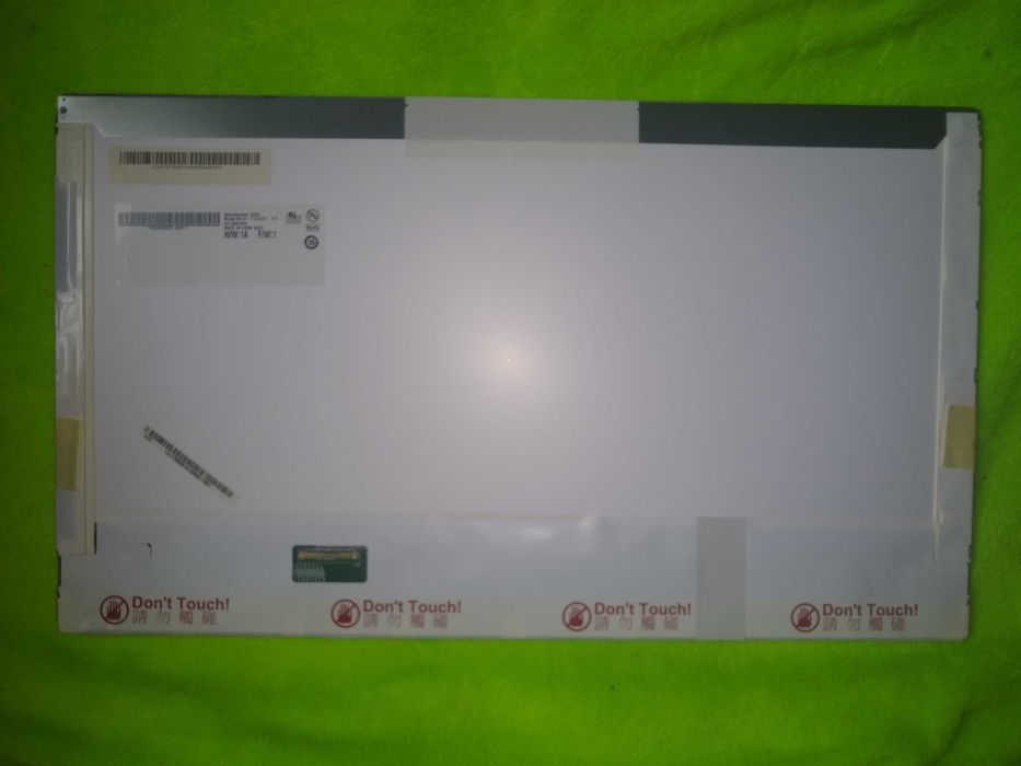 AUO B173RW01 v.0 матрица 17.3 40pin (б/у на запчасти)