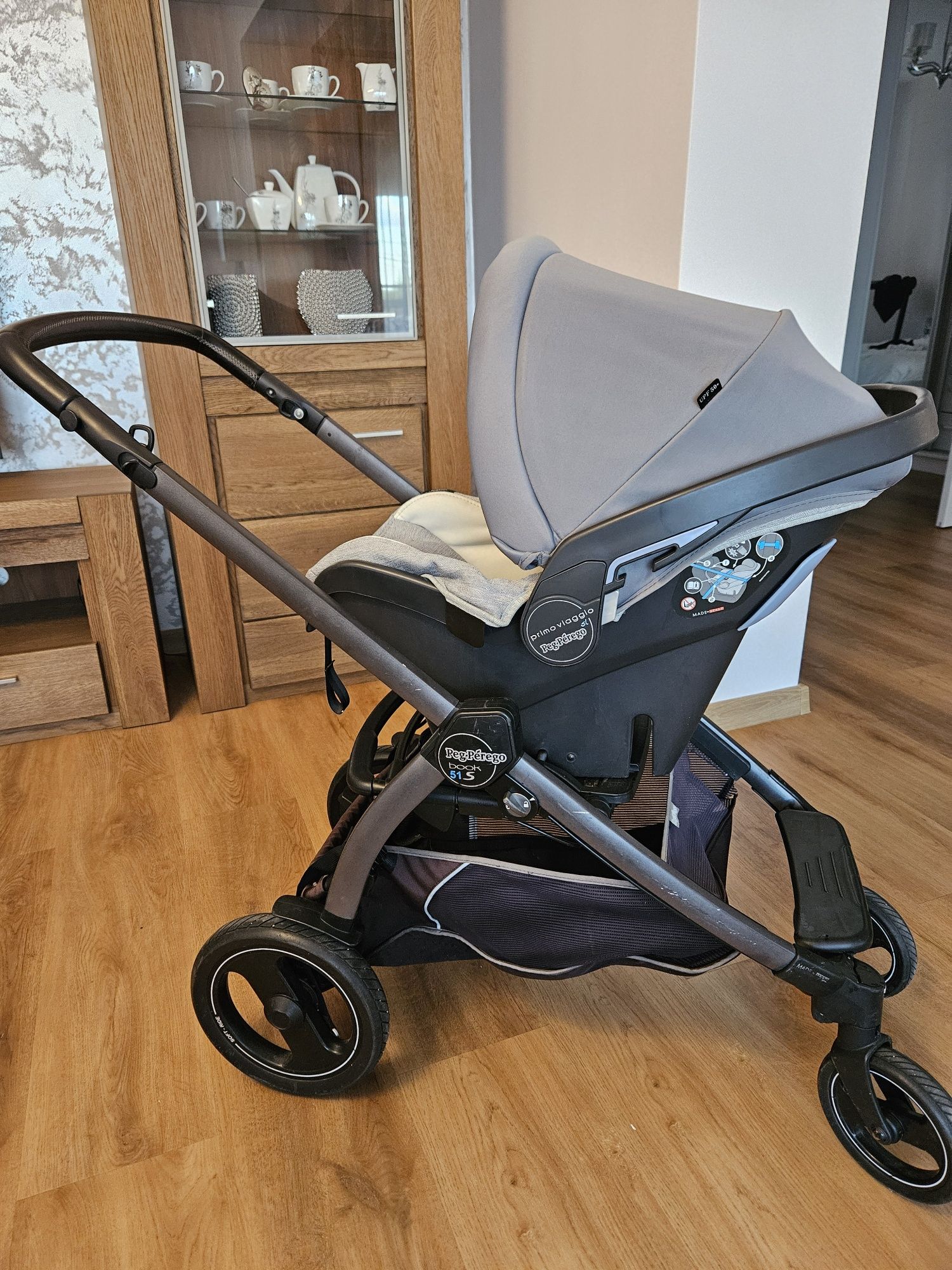 Wózek 3 w 1 Peg Perego wraz z Isofix