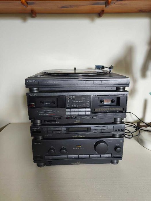 Wieża Philips. Radio, kaseta, gramofon.