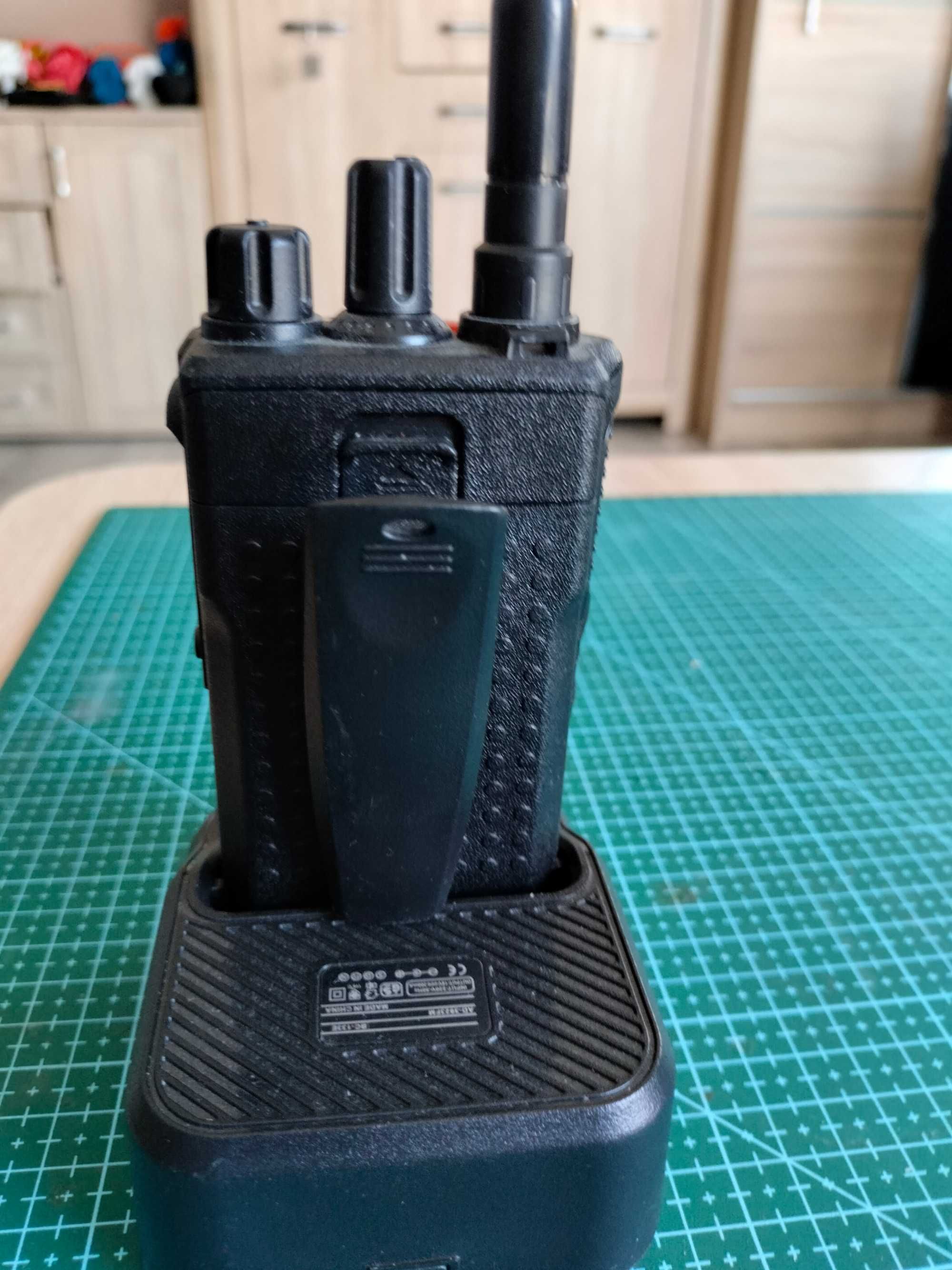 RadTel RT-490 z Bluetooth i GPS. Sprawne.