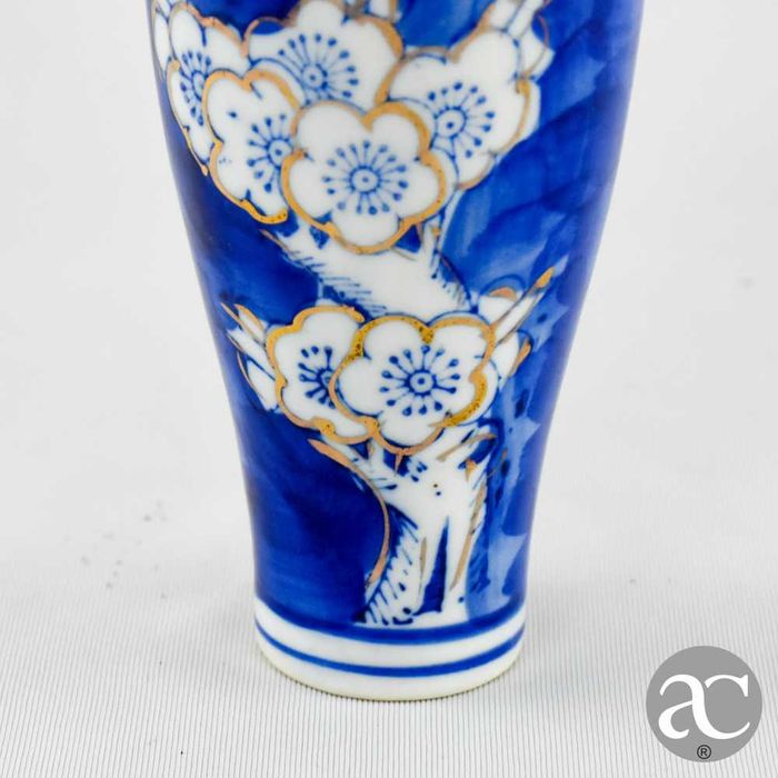 Jarra Porcelana da China, Decoração “Prunus” - Flor de Amendoeira