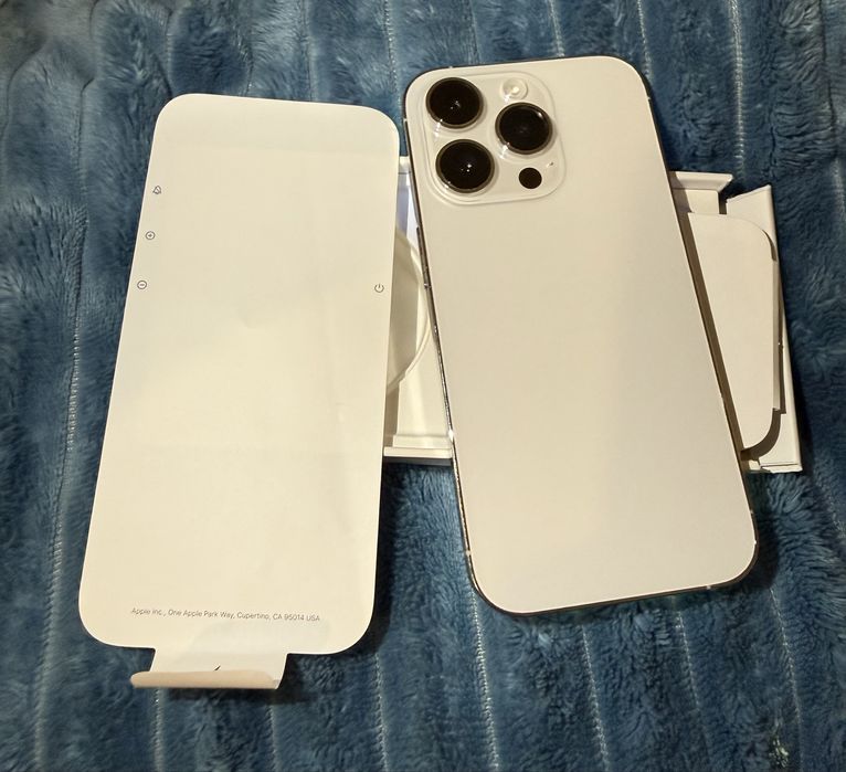 Продам айфон iphone 14 pro 256Gb стан гарний