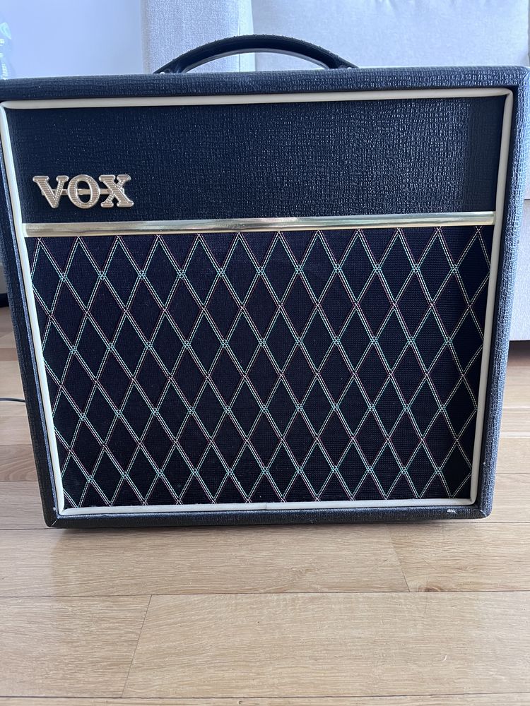 Wzmacniacz gitarowy Vox Pathfinder 15