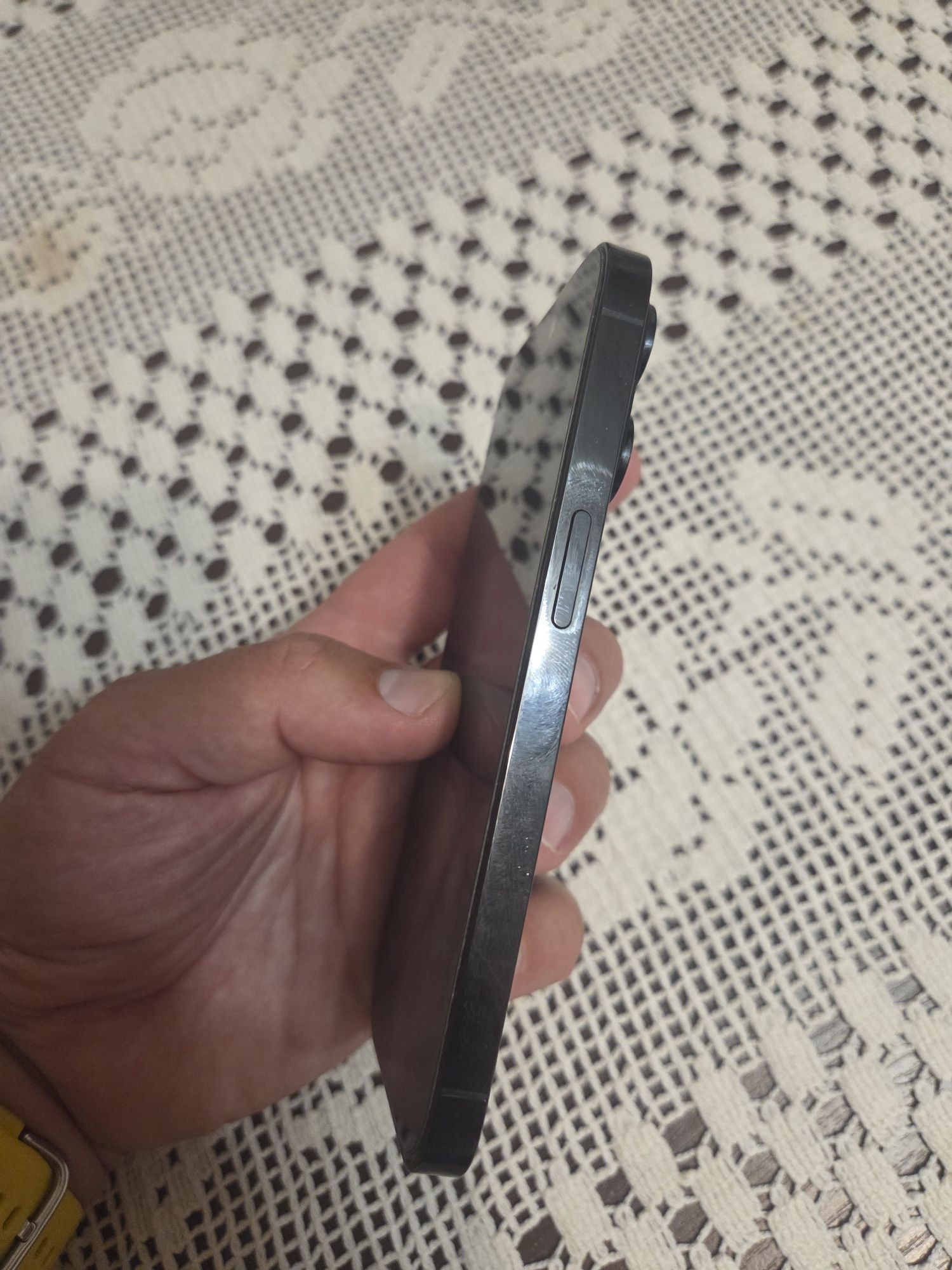 Продам iPhone 14 Pro 1TB
