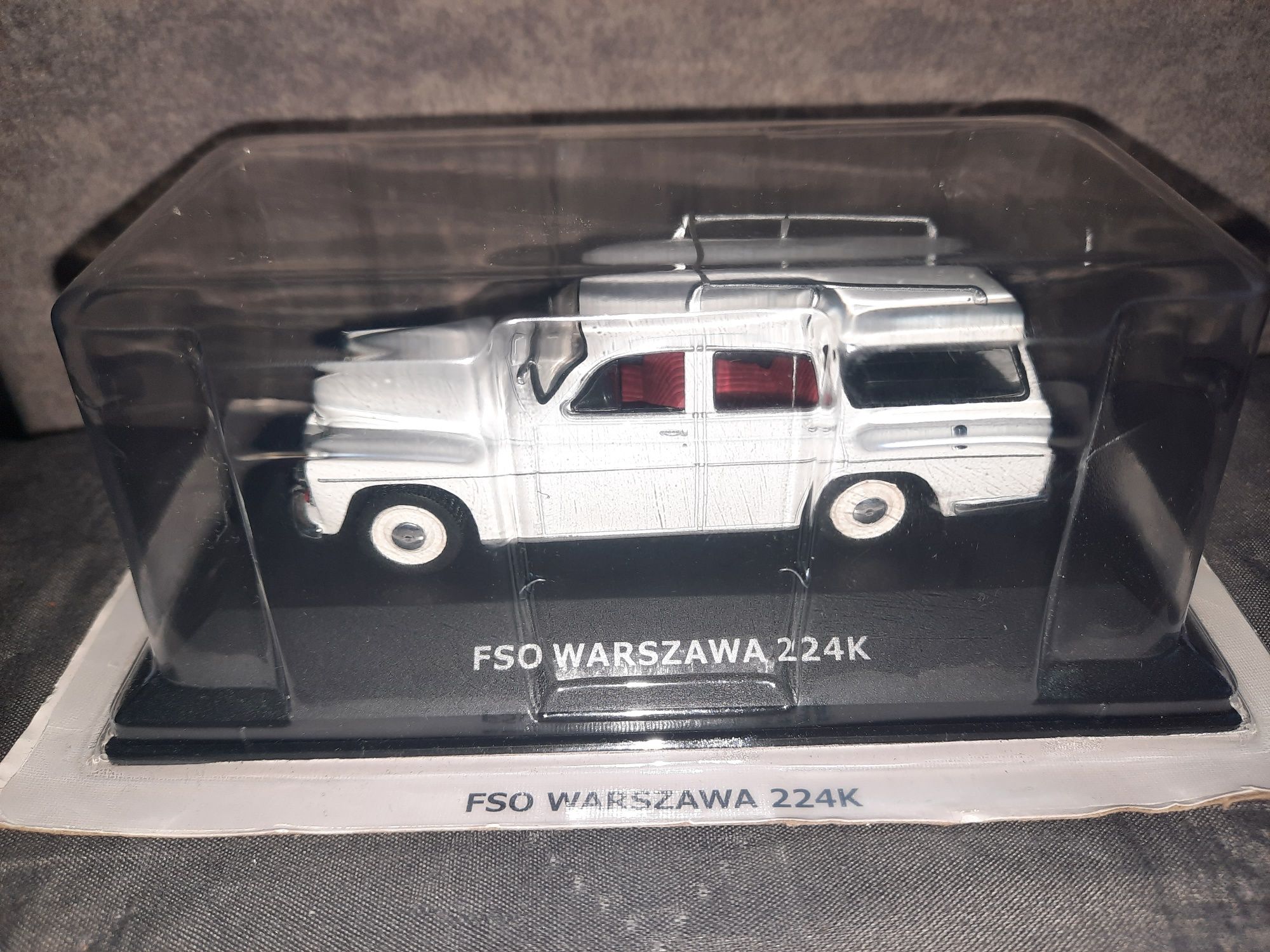 Legendy fso model Warszawa 224K