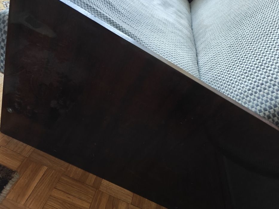 Oddam wersalkę. ZA DARMO.