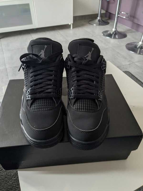 Jordan 4 Retro Black 44