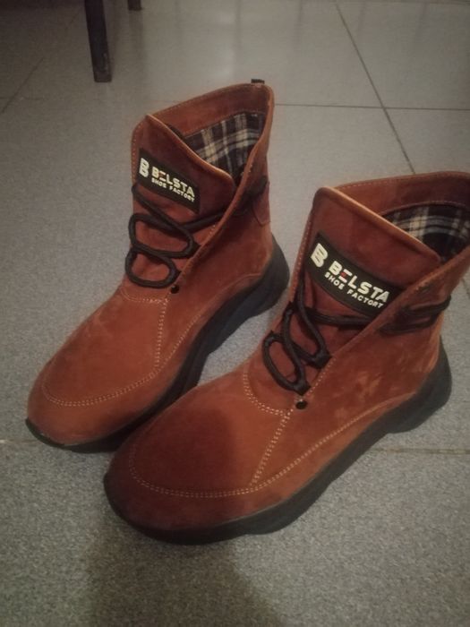 Ботинки из замши