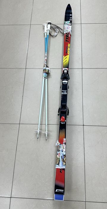 Лижі Гірські із кріпленням