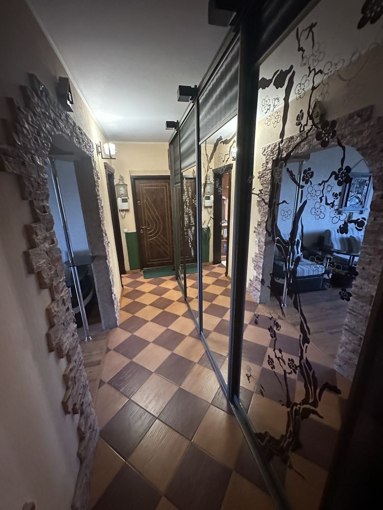 Сдам 2 ком Центр р-н Градецкий