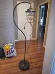 Lampa stojąca rustykalna