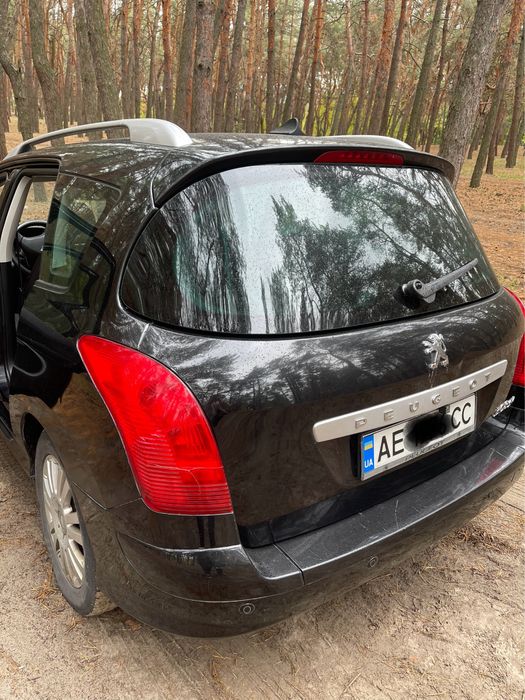 PEUGEOT 308SW  с панорамной крышей 4700$ торг