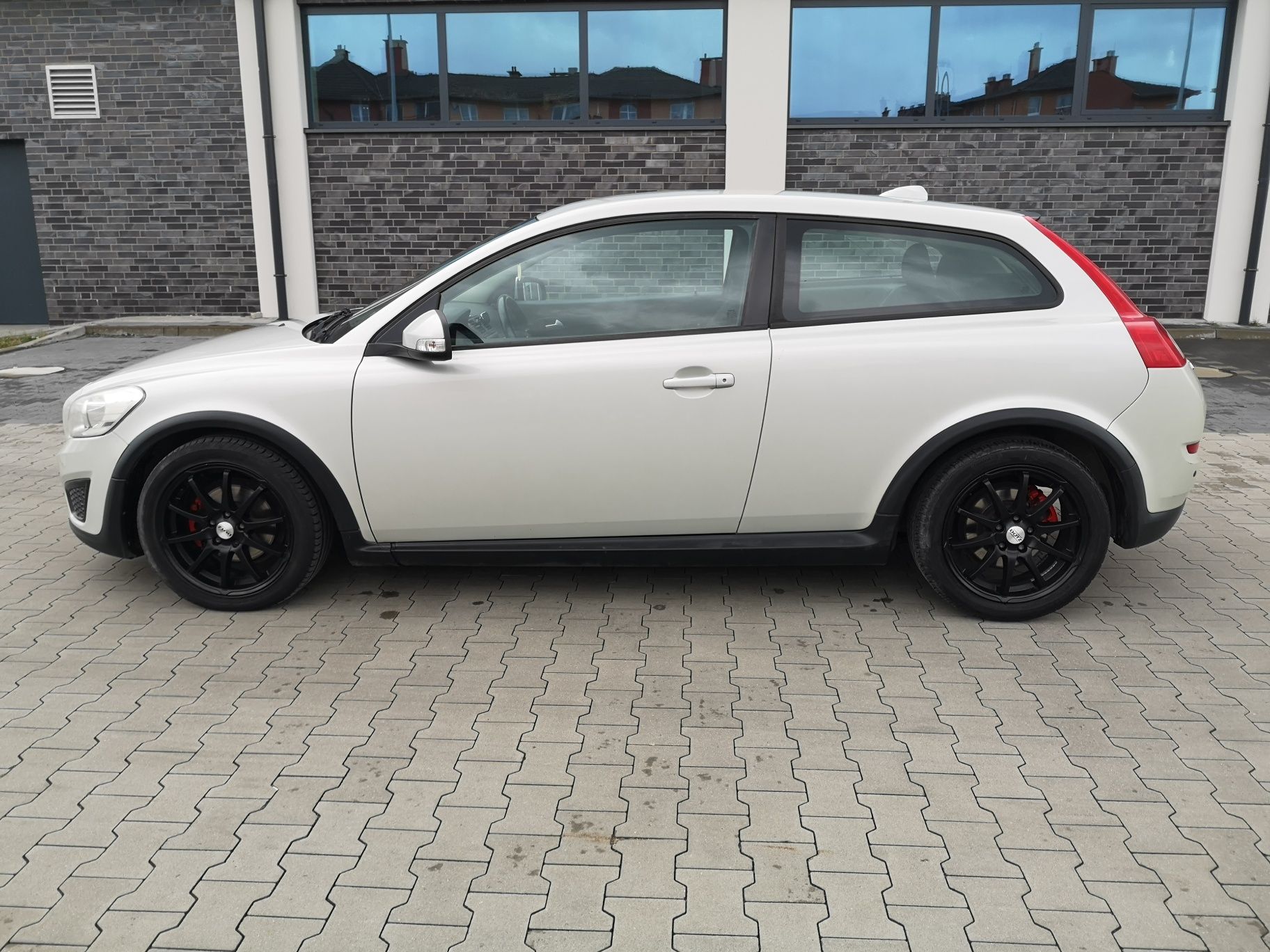 Volvo C30 1.6D 2010 rok