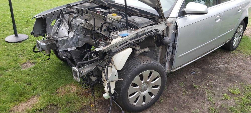 Audi A4 B7 na części, klapa, drzwi, fotele, zawieszenie przód, wnętrze