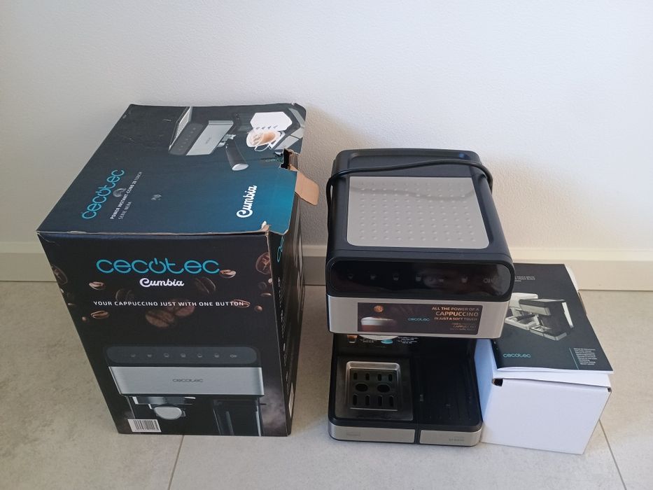 Ekspres ciśnieniowy Cecotec Power Instant-ccino 20 Touch