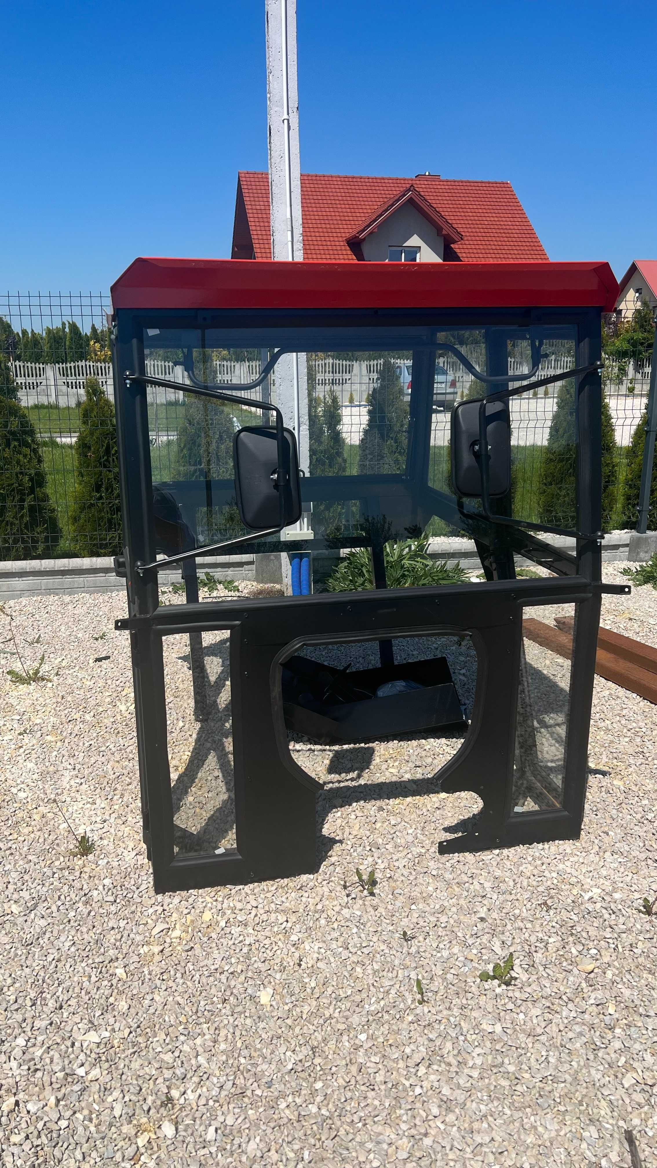 Kabina ciągnikowa z błotnikami C-330 C-360 DOSTAWA pod dom