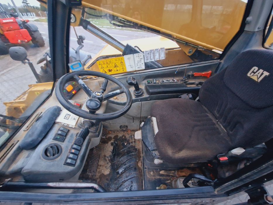 CAT TH 407 Caterpillar Perkins 2011r Bardzo dobry stan  Waga Michelin