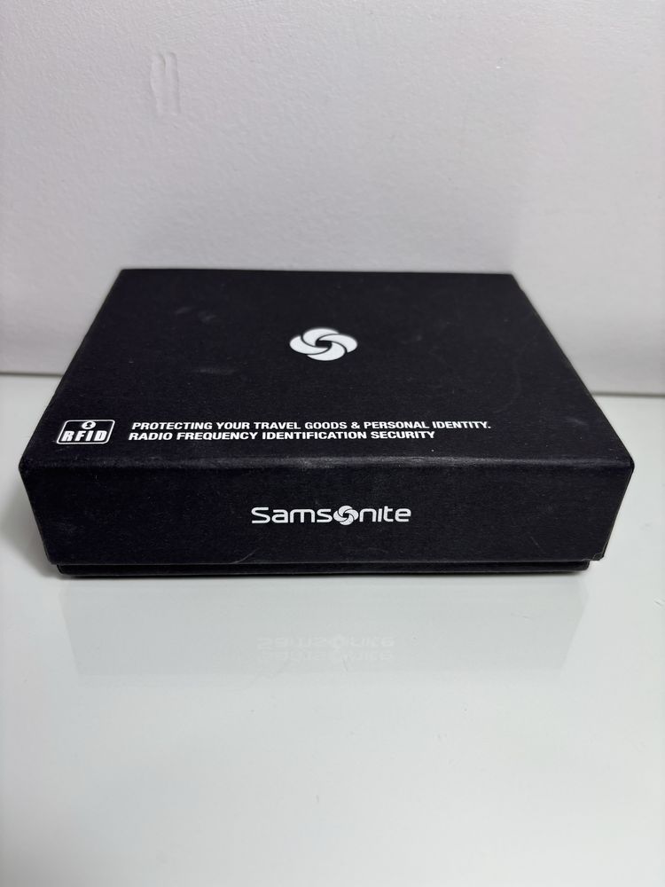 Carteira preta de pele Samsonite