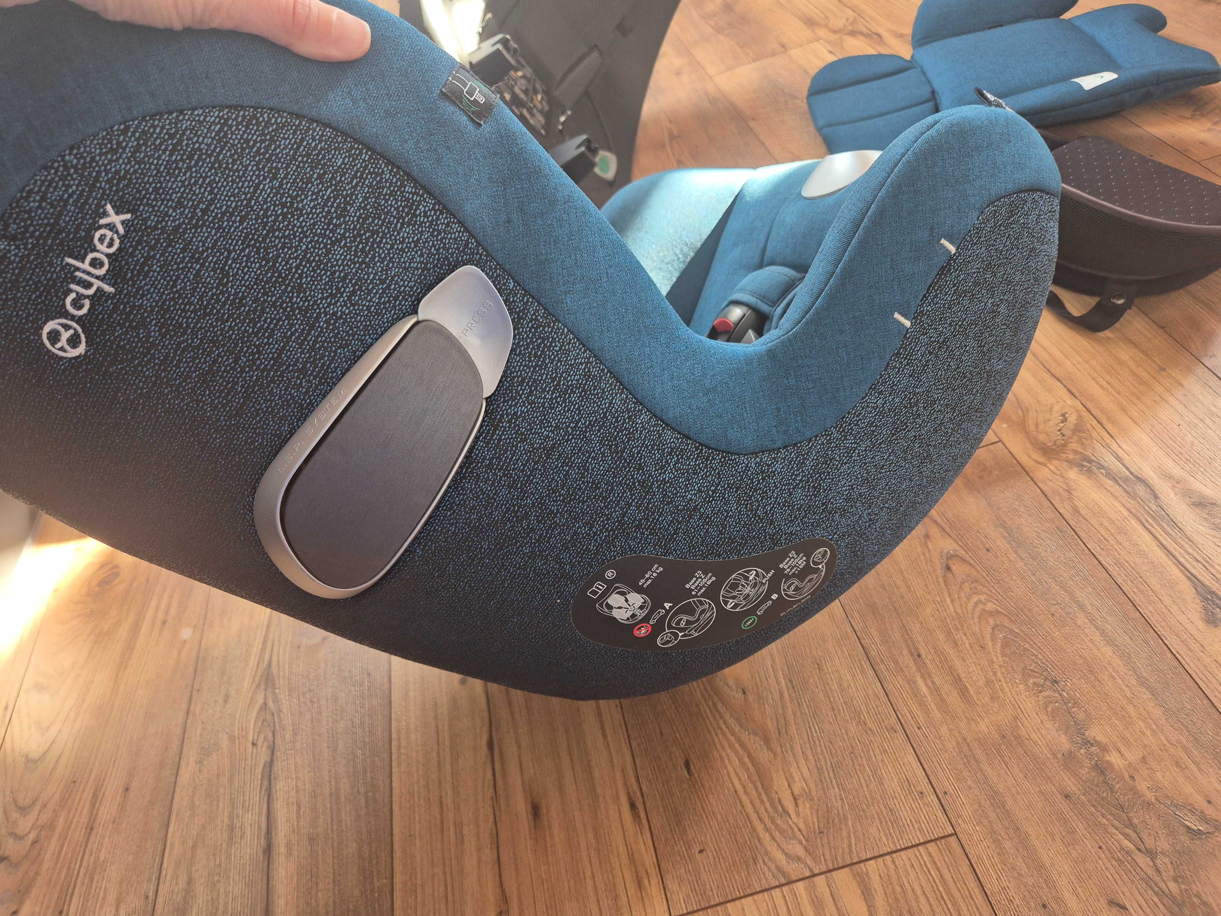 Cybex Sirona Zi i-Size Plus Mountain Blue Plus wraz z bazą