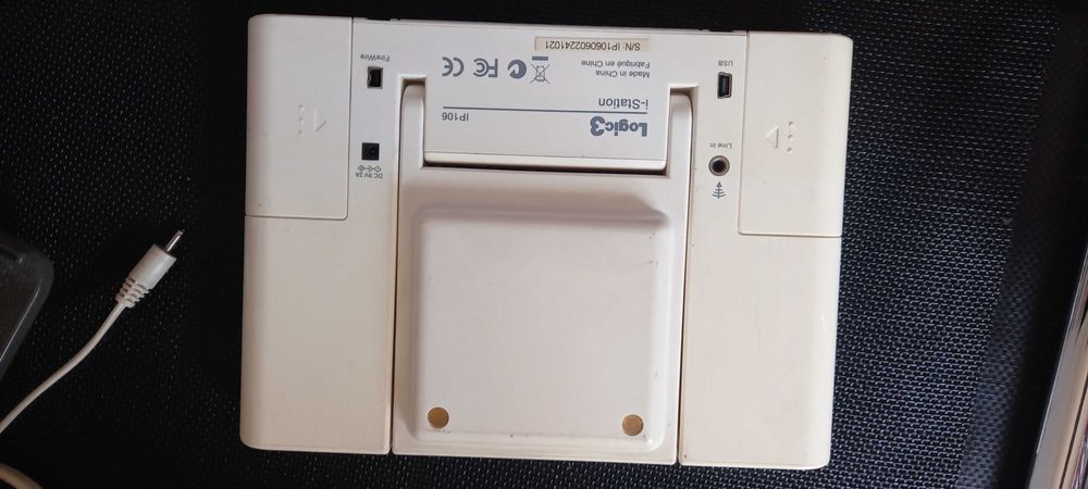 i - Station (Logic3)