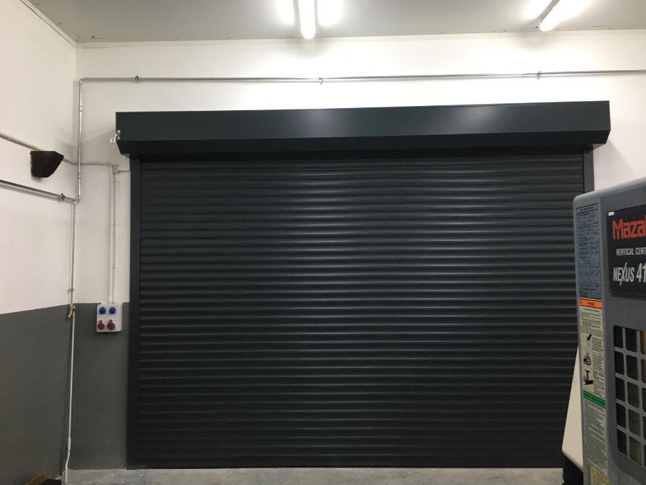 Brama rolowana 325 cm szer x 310 cm wys (340x340) z napędem-okazja!!!