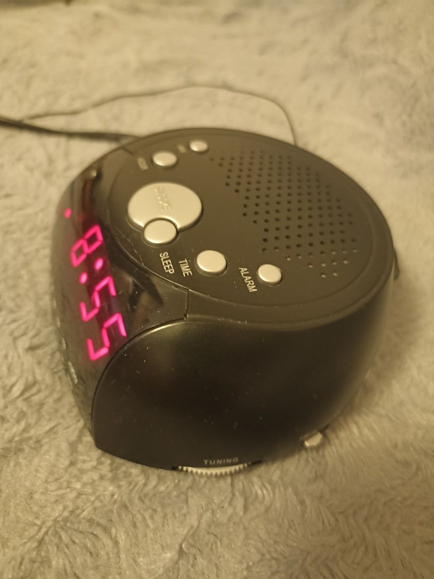 Radio zegarek oraz alarm