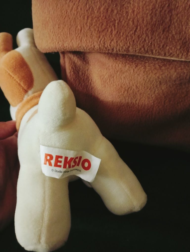 Reksio z budą maskotka unikat