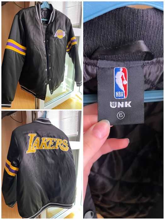 Продам спортивну куртку б/в, р.XS