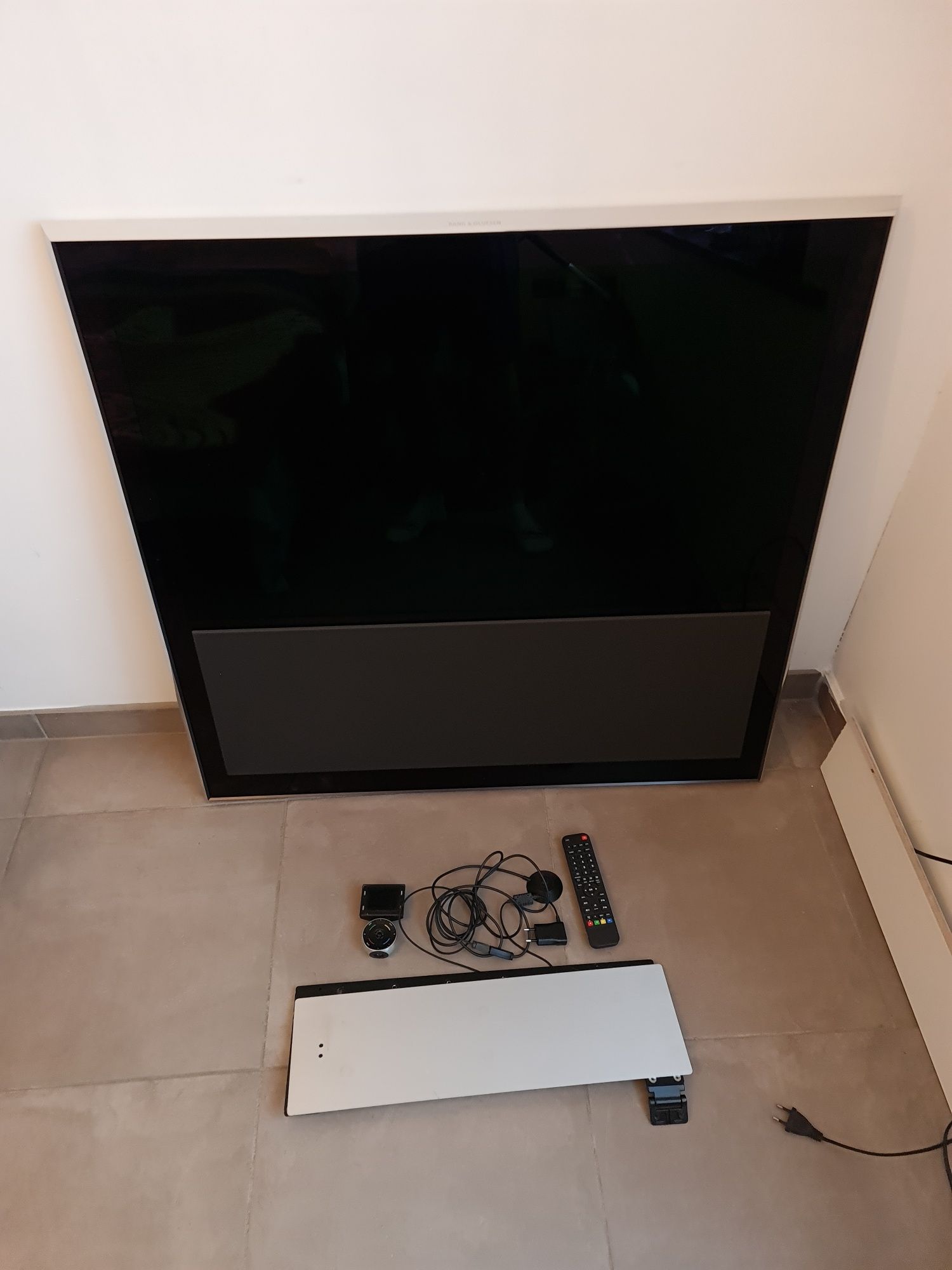 Telewizor Bang & Olufsen BeoVision 10 – 40